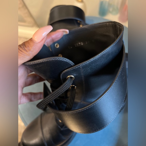 Louis Vuitton- Wonderland Ranger Boot - Picture 8 of 10